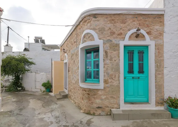 Kyramarias Village House
